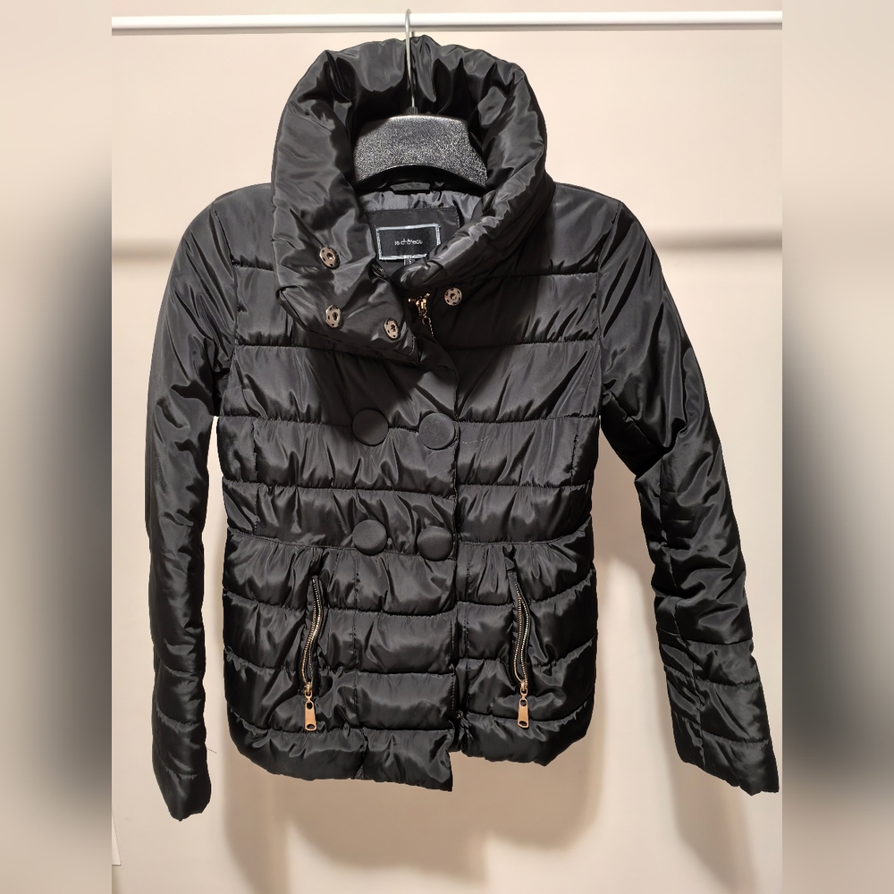 le chateau Black Quilted Double-Breasted Puffer Jacket